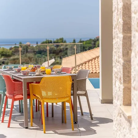 Villa Pangea Irene *
