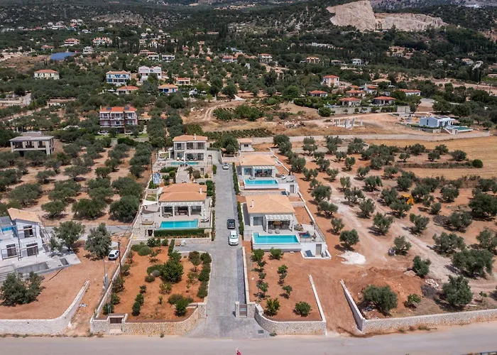 Βίλα Pangea Irene Τραπεζάκι